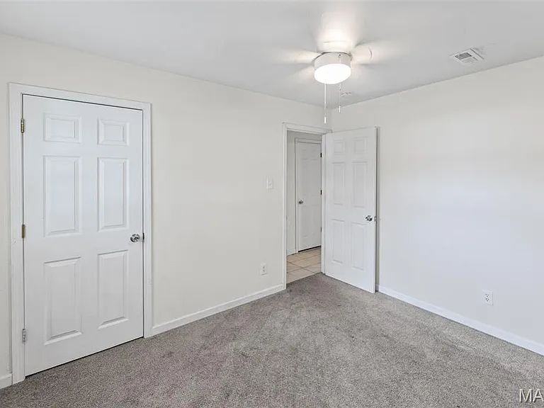 805 E 5th St #NA - Photo 5 of 9