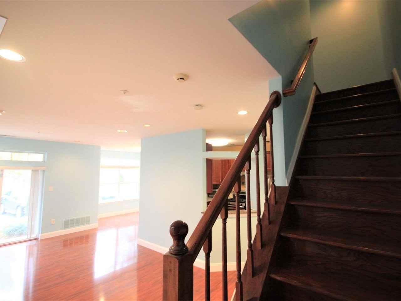 409 Dresher Woods Dr #409 - Photo 3 of 24