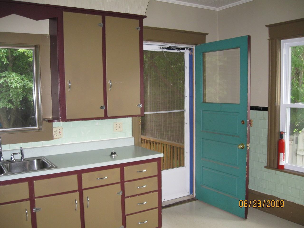 12 Platt St #A - Photo 3 of 12