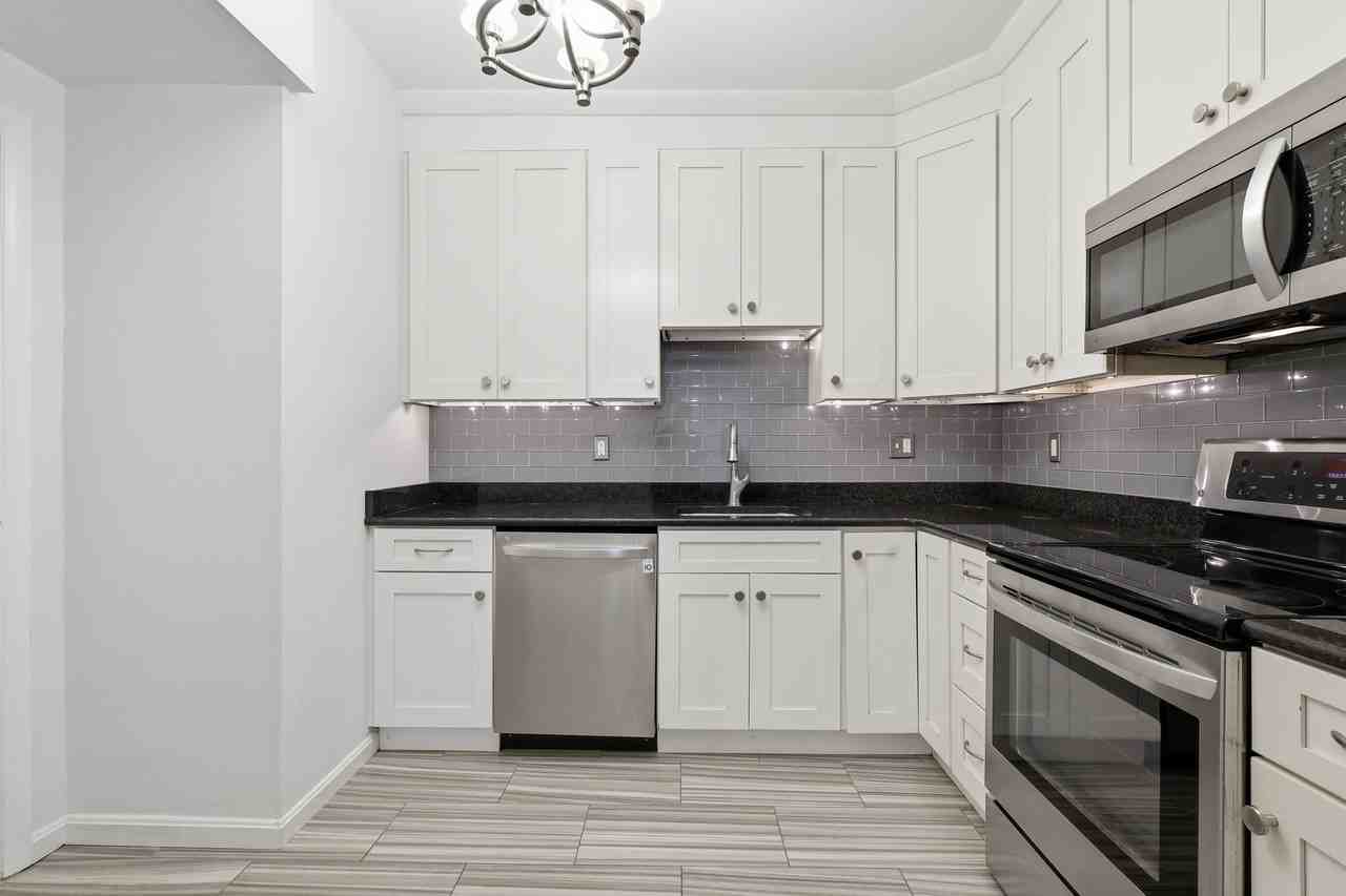 7208 Jillspring Ct #25C - Photo 7 of 16