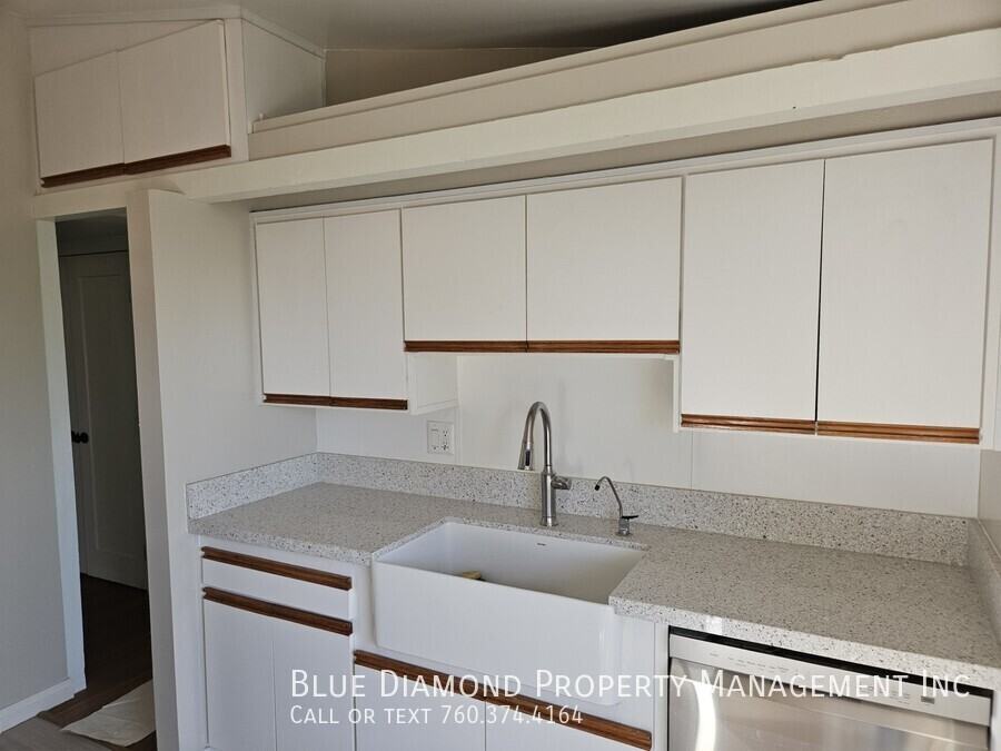 259 Santa Clara Dr - Photo 2 of 15