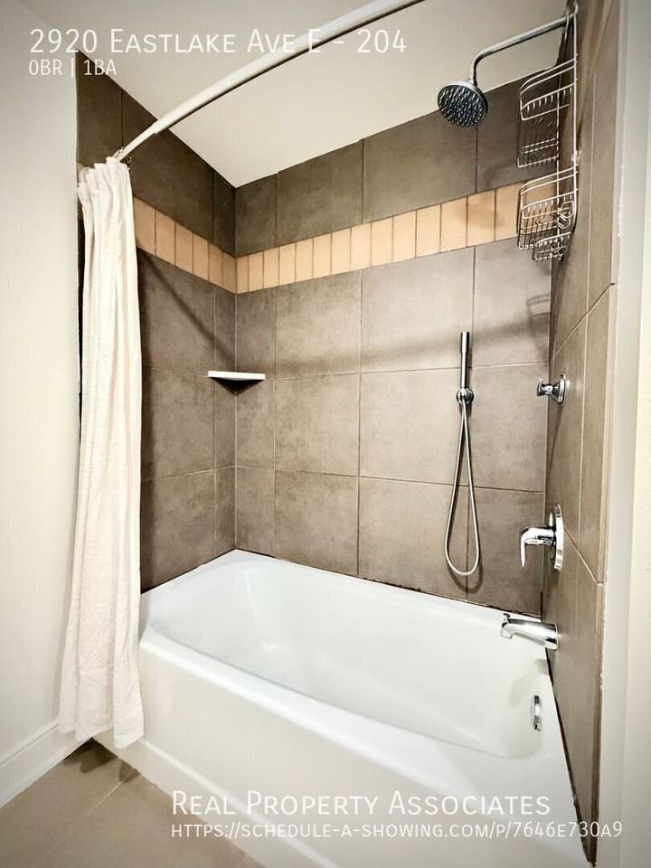 2920 Eastlake Ave E #204 - Photo 6 of 24