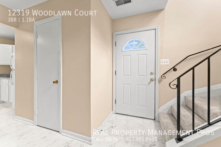12319 Woodlawn Ct - Photo 3 of 27
