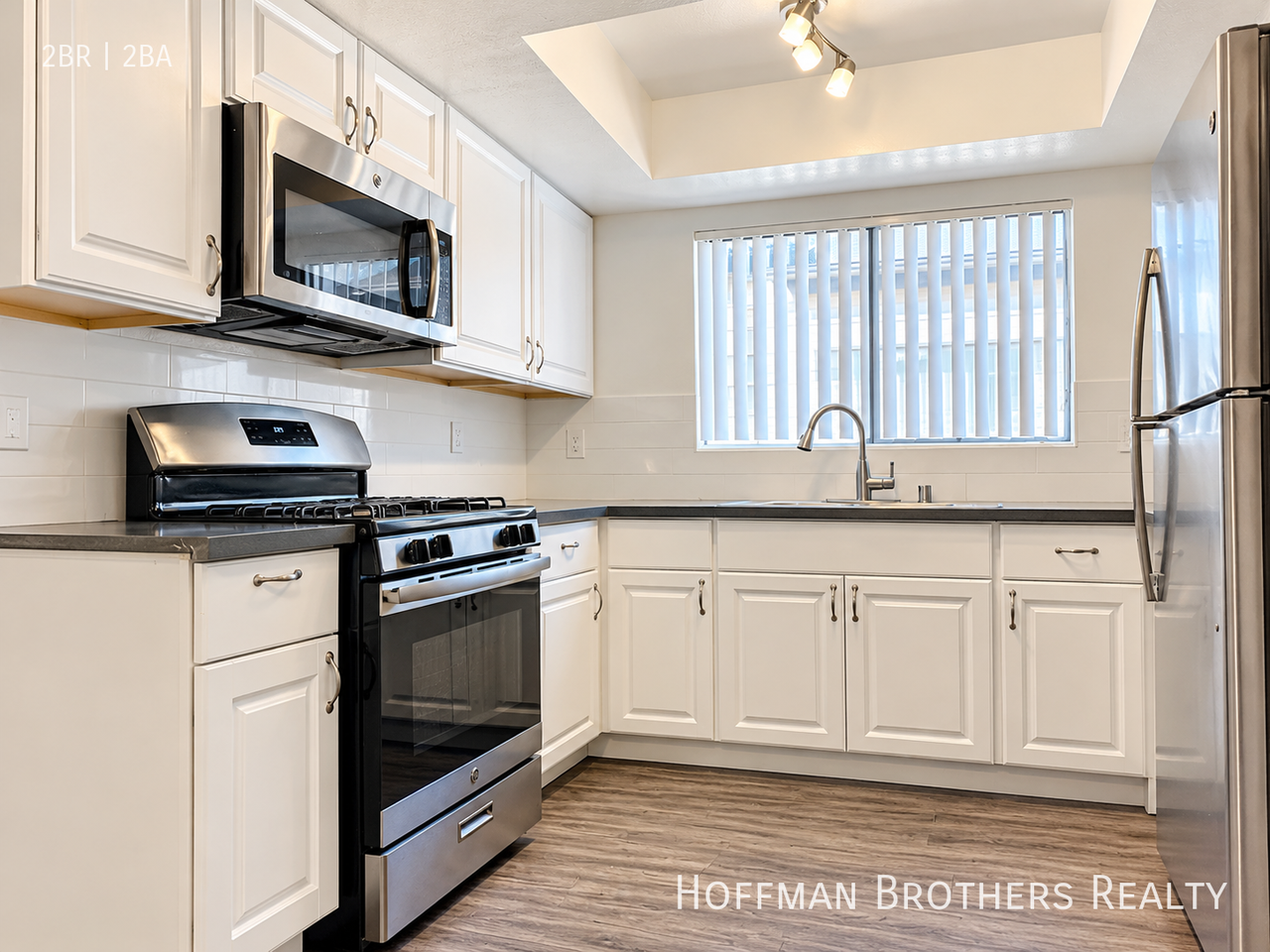 1010 E Acacia Ave #205 - Photo 2 of 14