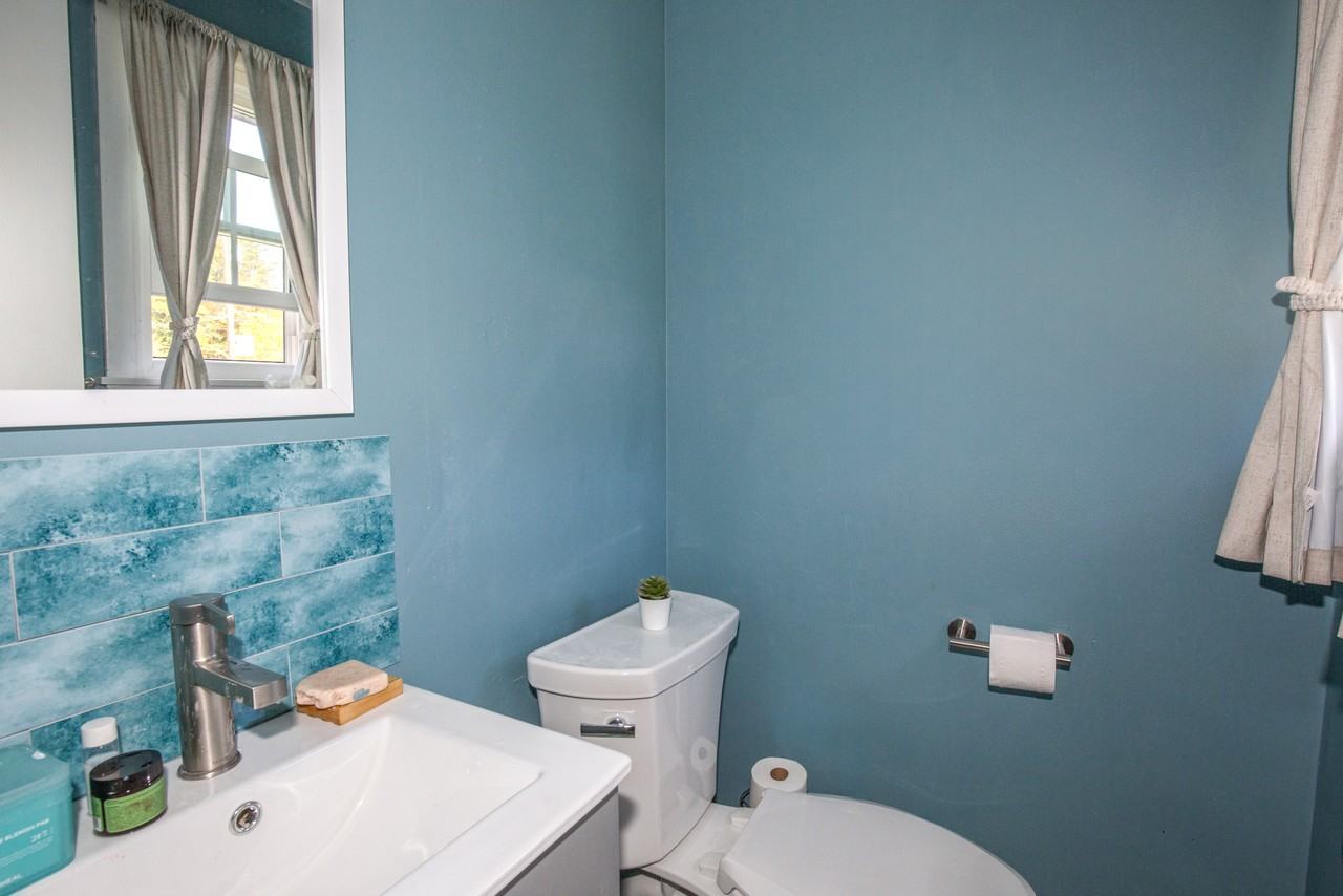 40 Debra Ave #NA - Photo 7 of 15