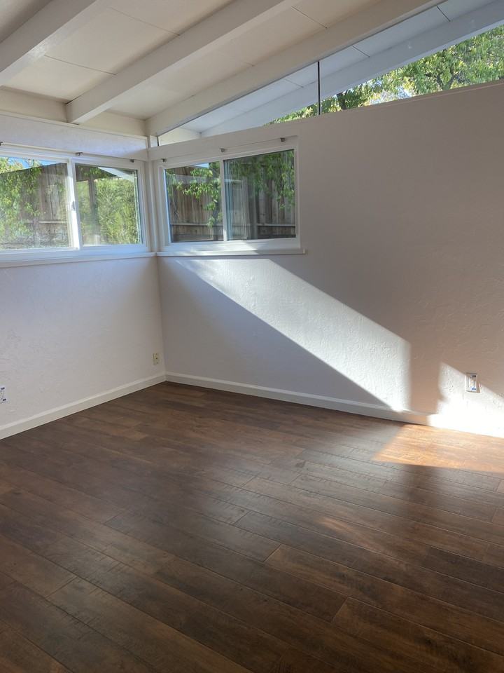 1351 Juanita Dr #NA - Photo 4 of 9