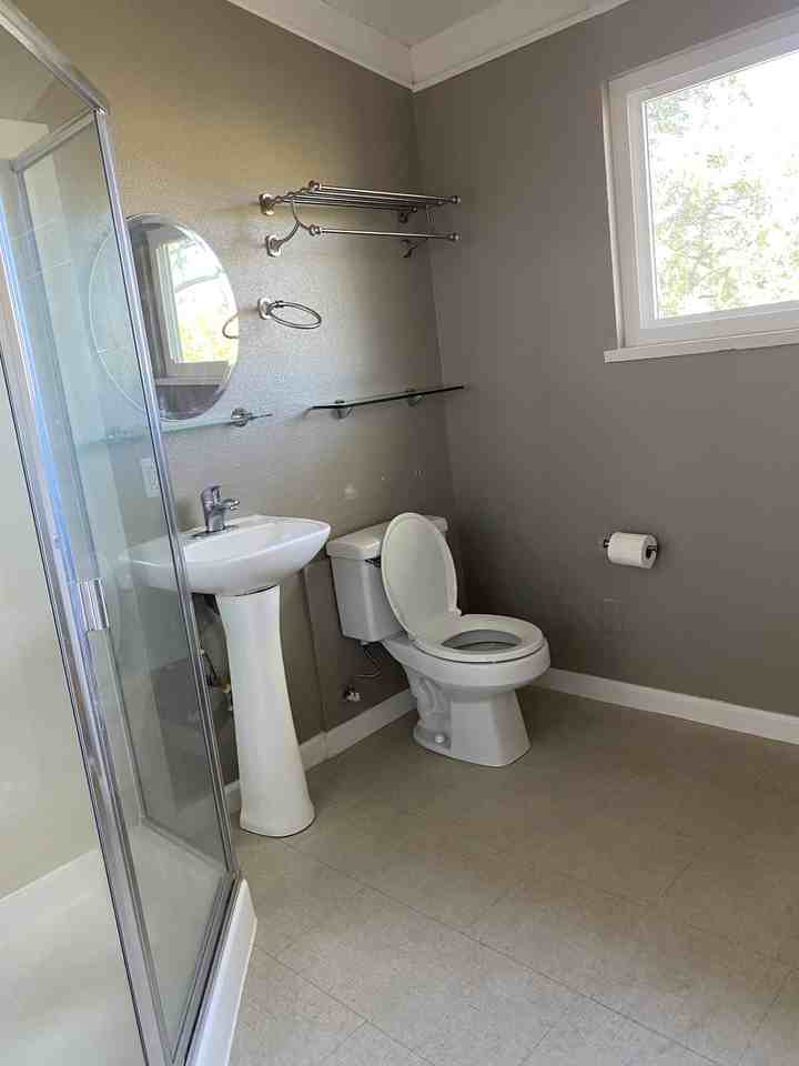 1351 Juanita Dr #NA - Photo 7 of 9