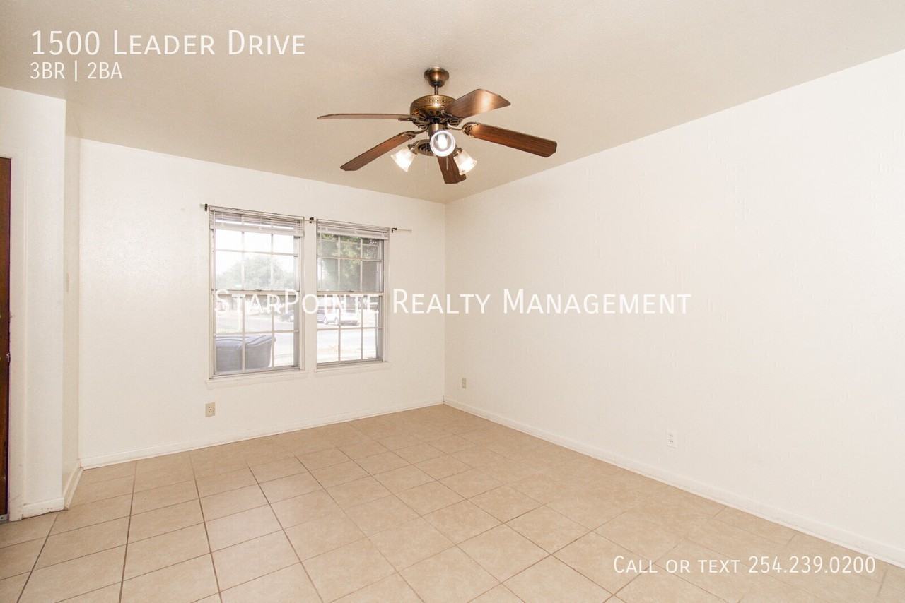 1500 Leader Dr - Photo 5 of 22