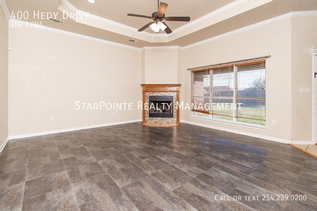 400 Hedy Dr - Photo 5 of 24