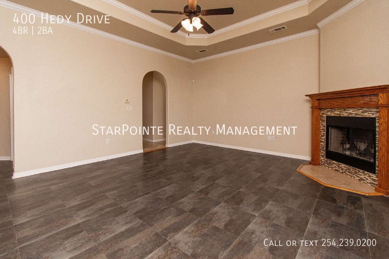 400 Hedy Dr - Photo 6 of 24