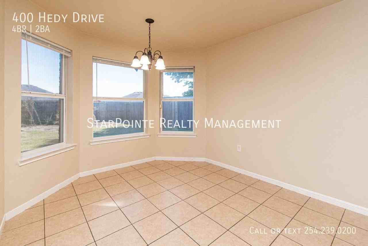 400 Hedy Dr - Photo 7 of 24