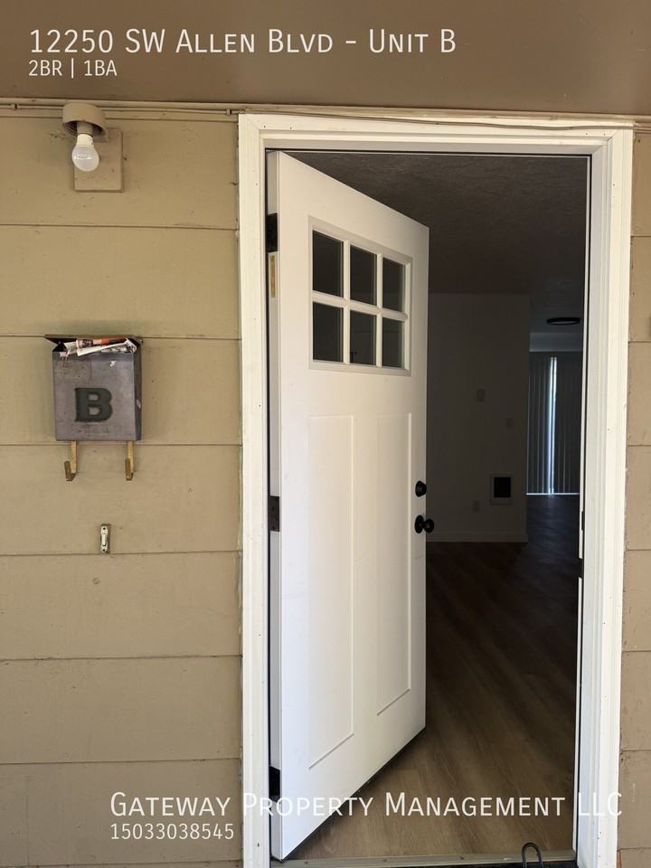 12250 Sw Allen Blvd #B - Photo 2 of 16