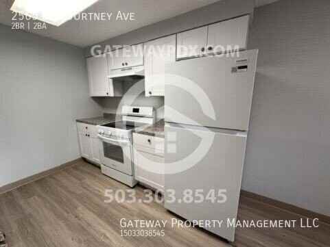 2565 Se Courtney Ave - Photo 7 of 26