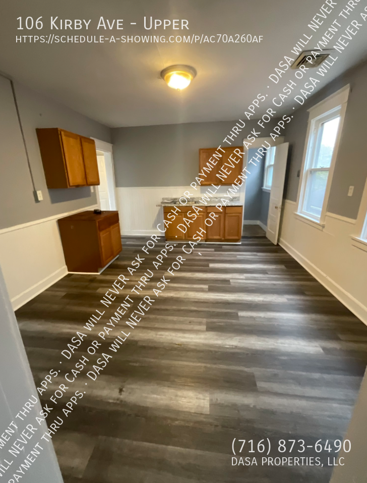 106 Kirby Ave - Photo 4 of 10