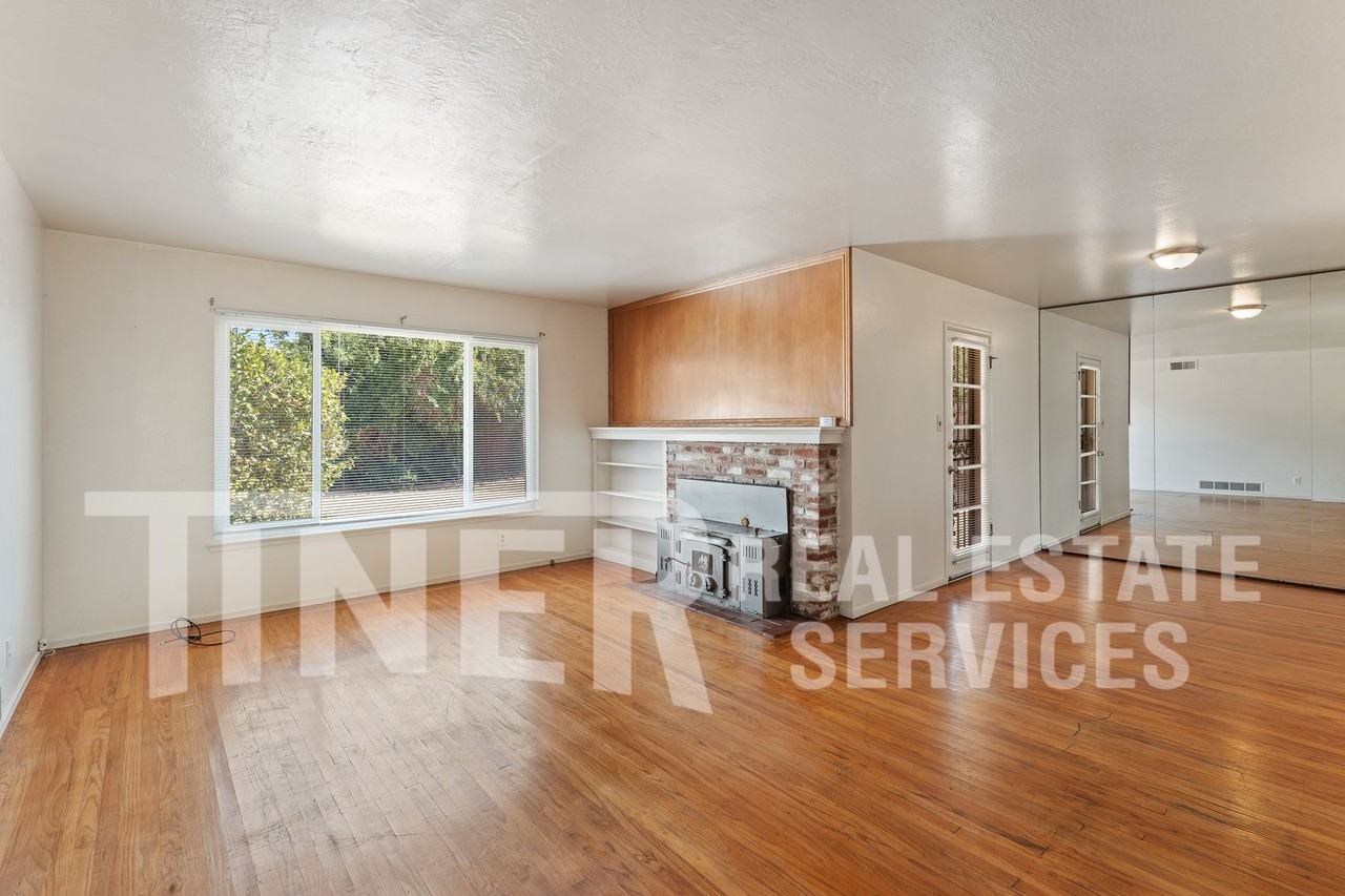 2649 Chassella Way - Photo 3 of 23