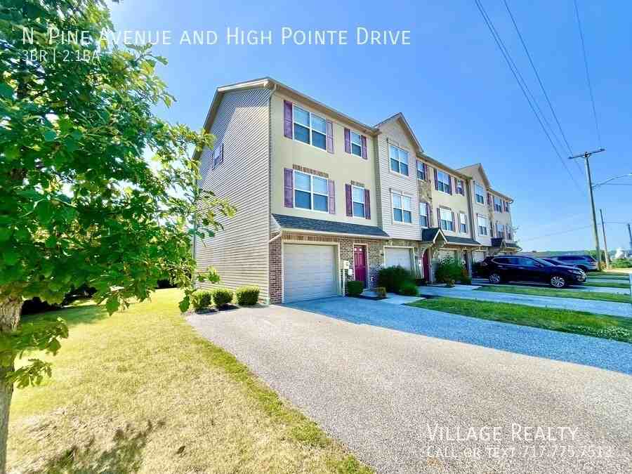 & HIGH POINTE DRIVE #209 - Photo 6 of 50