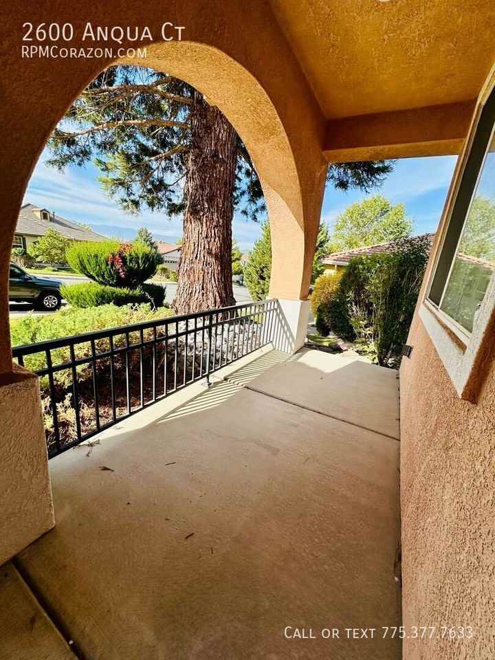 2600 Anqua Ct - Photo 3 of 34