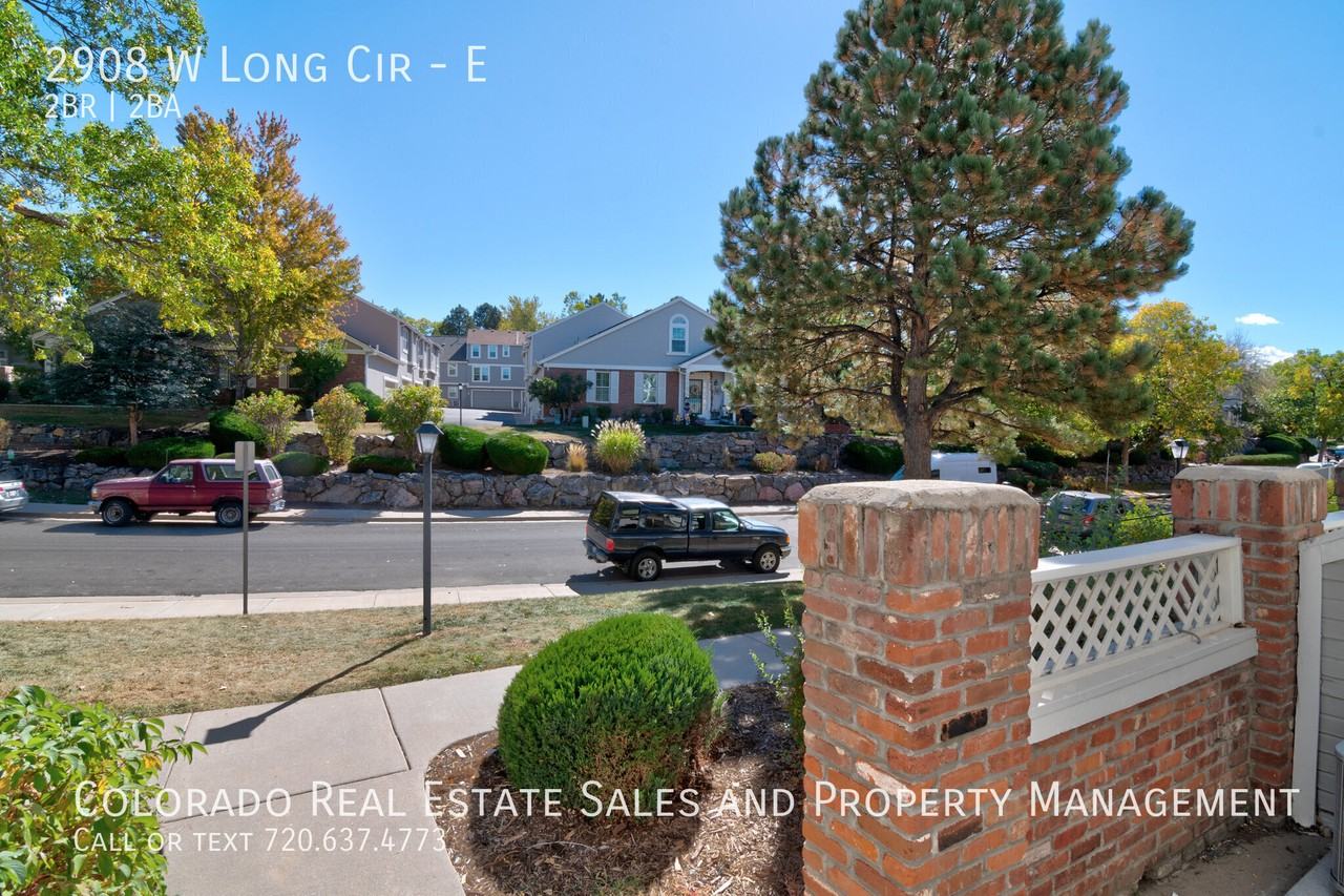 2908 W Long Cir #E - Photo 4 of 24