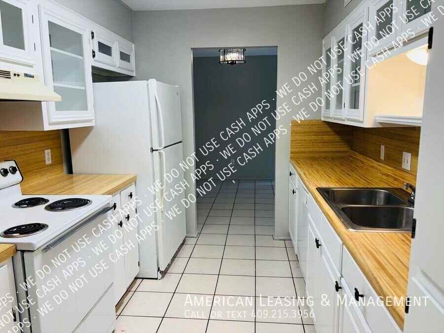 1212 N Major Dr #6N