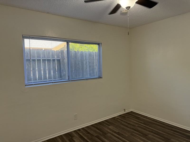 1070 Gardenia Ave #1 - Photo 7 of 13