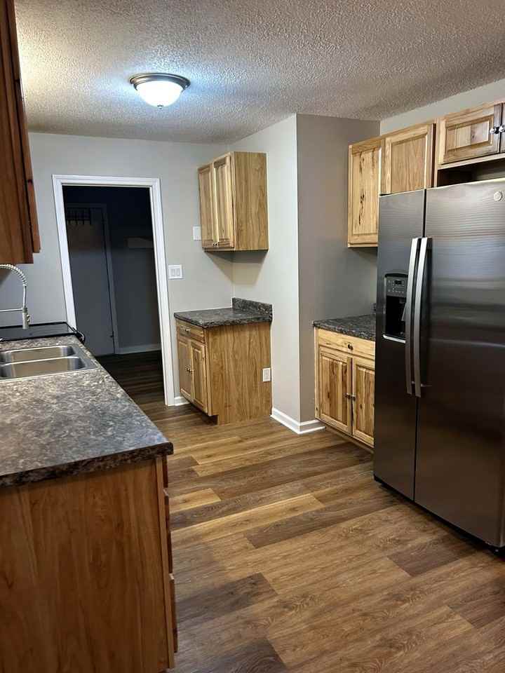 246 Waterford Dr - Photo 6 of 18