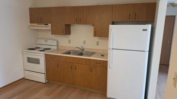 featured image of 621 N Lincoln St