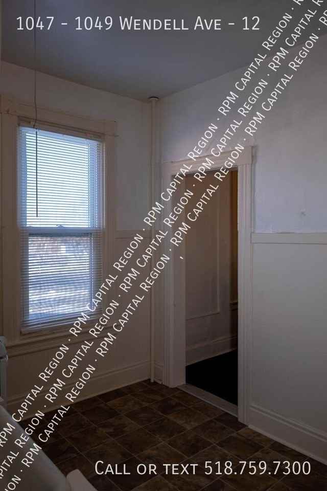 1047 - 1049 Wendell Ave #12 - Photo 4 of 9
