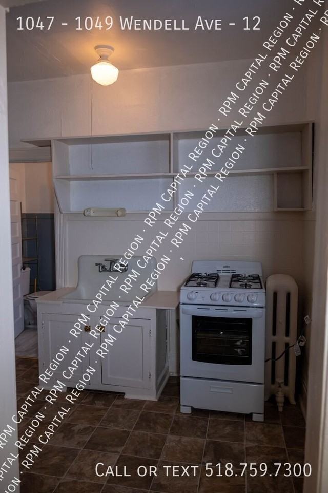 1047 - 1049 Wendell Ave #12 - Photo 5 of 9