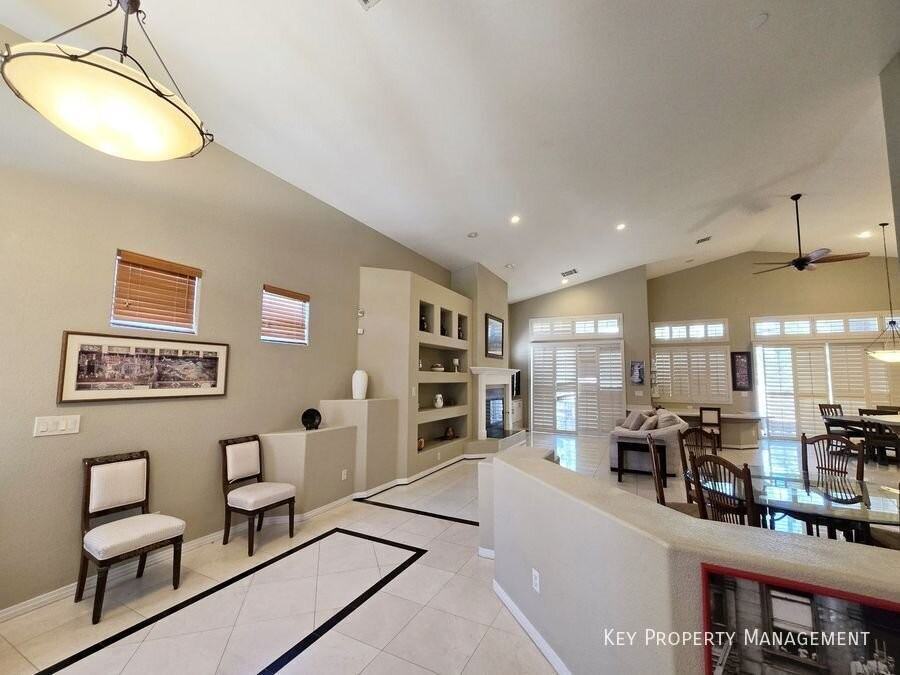 605 Summer Mesa Dr - Photo 4 of 43