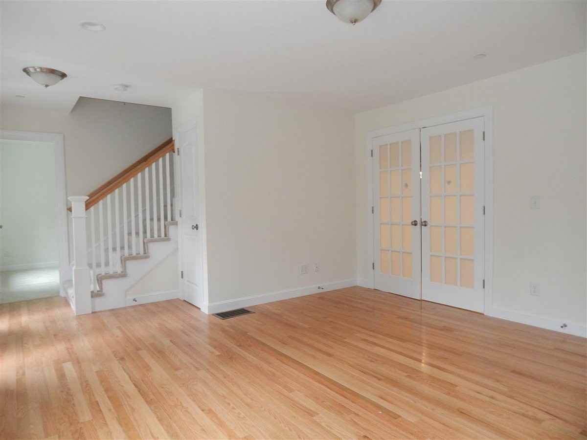 39 Kelsey Rd - Photo 6 of 12