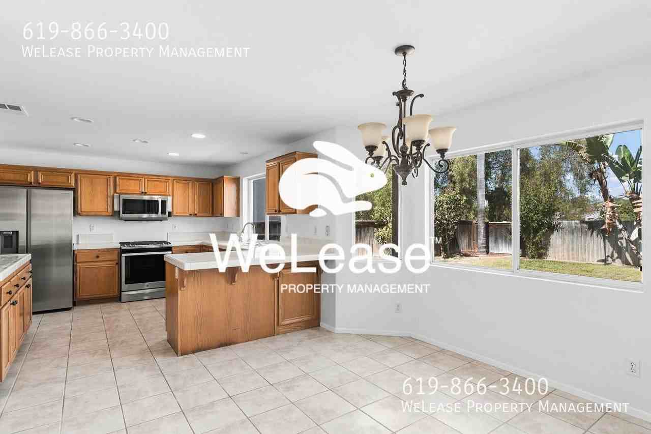 577 Sipes Cir - Photo 2 of 28