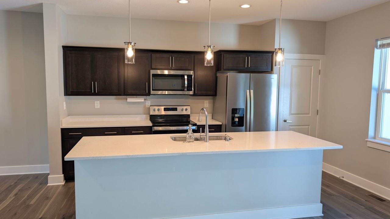 2006 Stefano Dr - Photo 3 of 27
