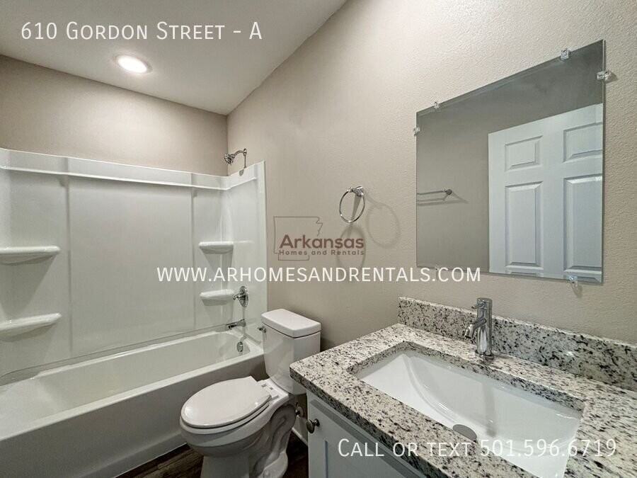 610 Gordon St #A - Photo 5 of 8