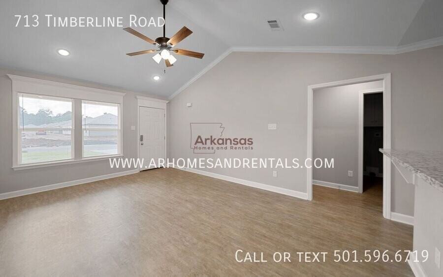 713 Timberline Rd - Photo 2 of 13