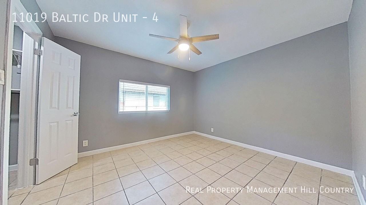 11019 Baltic Dr #4 - Photo 6 of 10