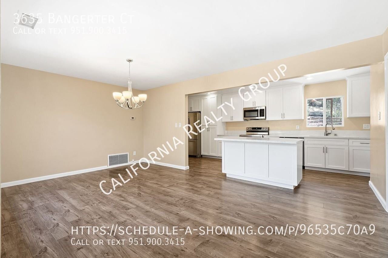 3635 Bangerter Ct - Photo 3 of 32