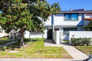 1910 W Palmyra Ave #11 - Photo 1 of 1