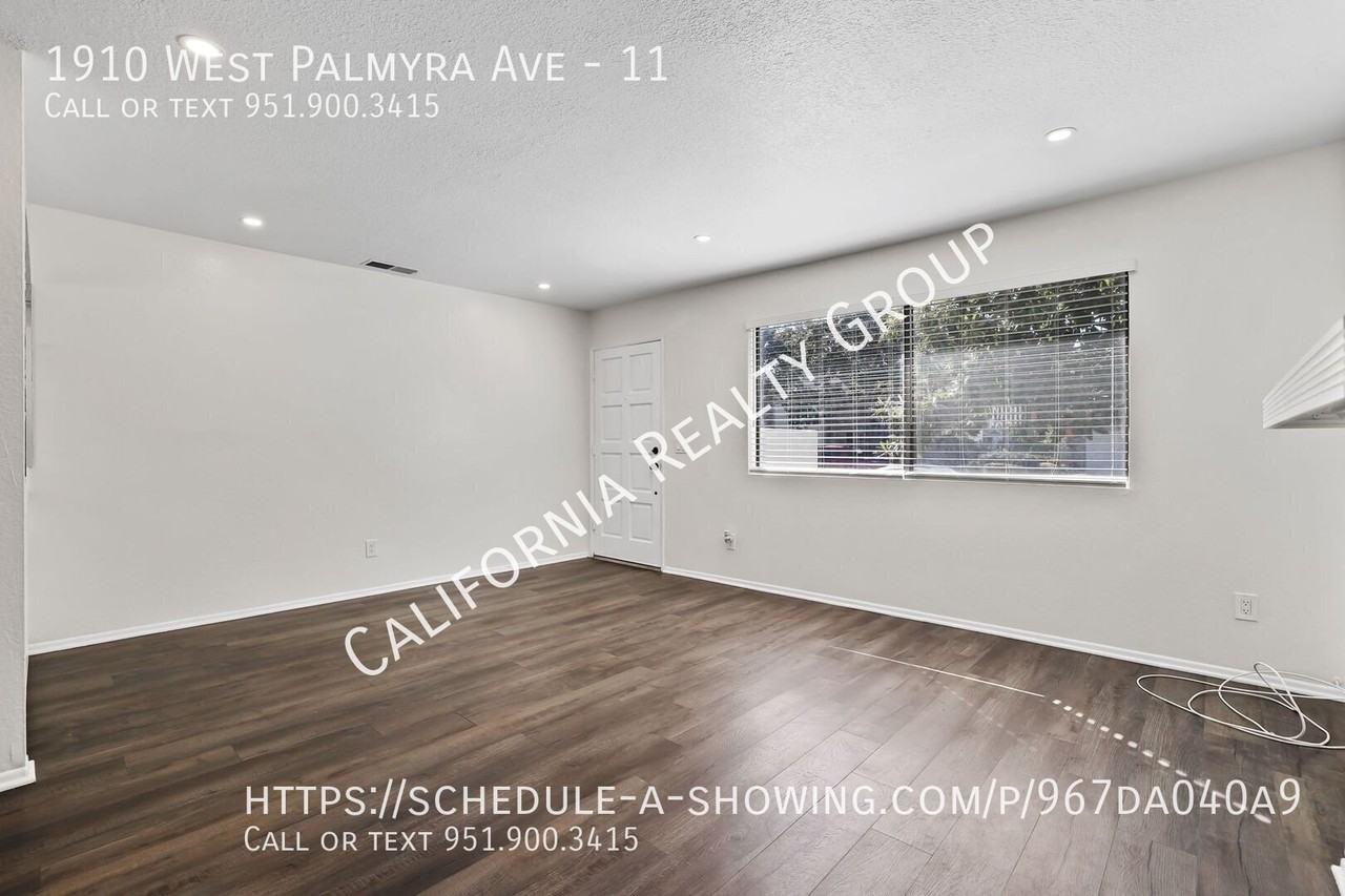 1910 W Palmyra Ave #11 - Photo 6 of 36