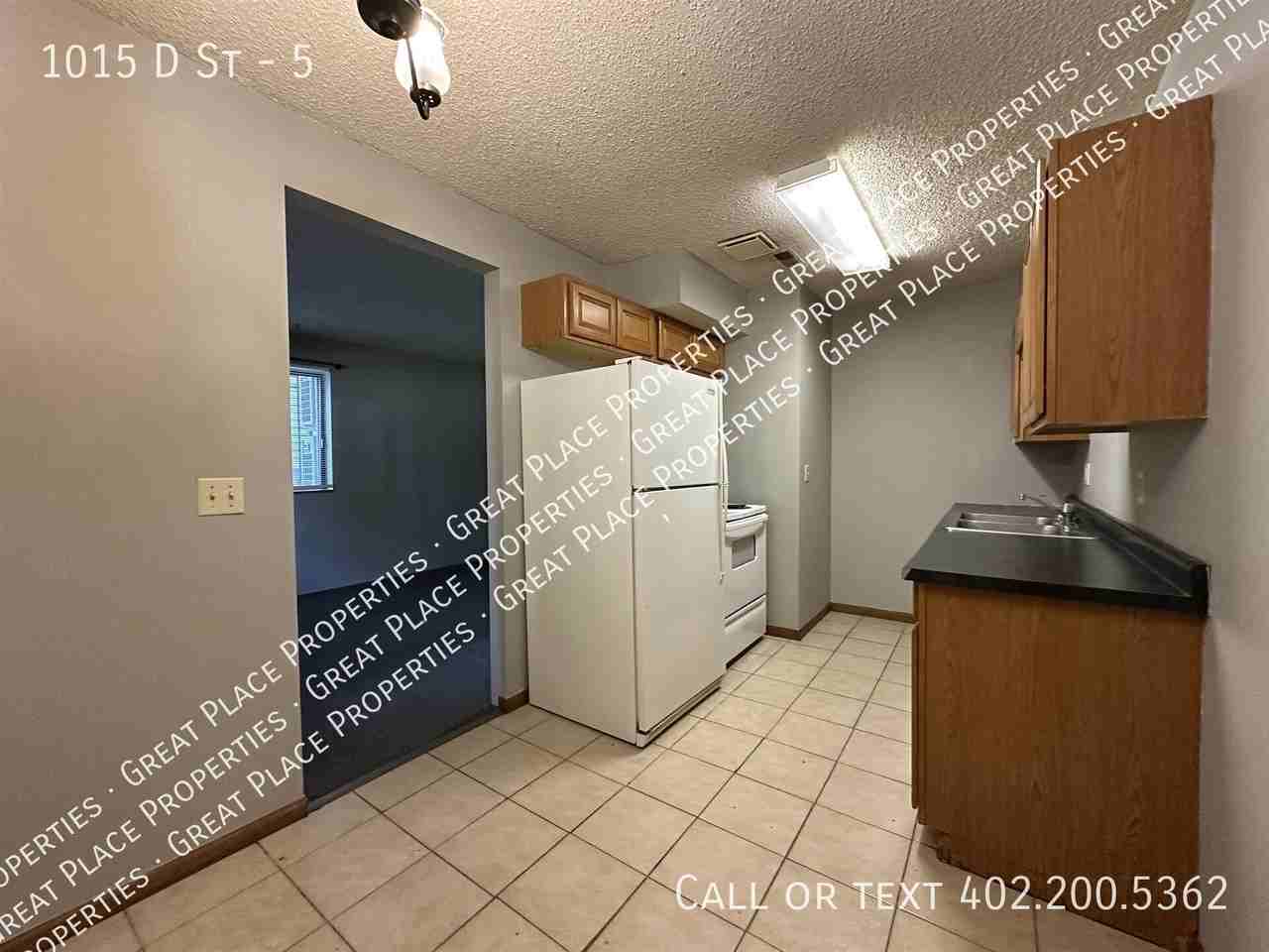 1015 D St #5 - Photo 7 of 17