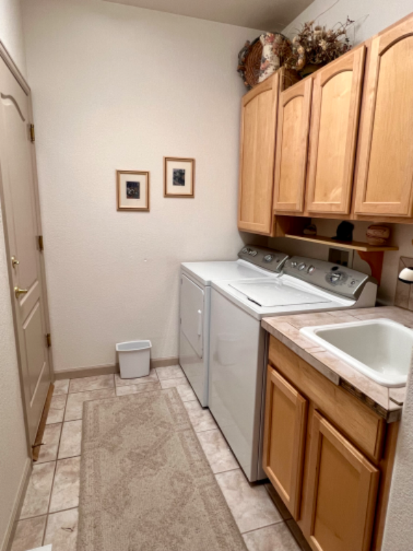21204 Woodside Ln - Photo 4 of 22