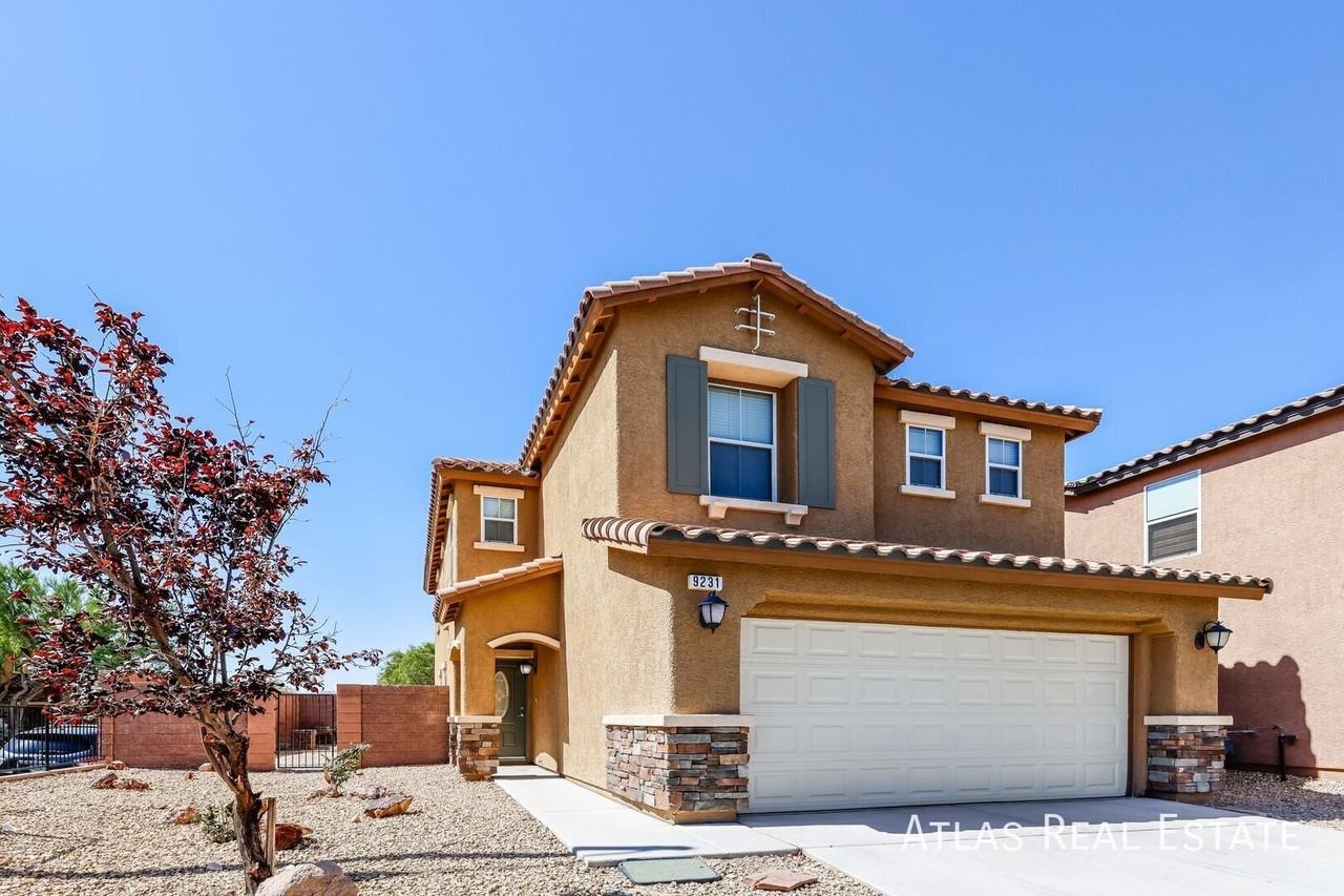 9231 Wild Stampede Ave - Photo 2 of 33