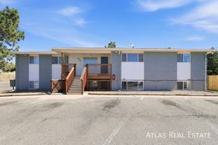 920 Bishop Ct #C - Photo 1 of 1