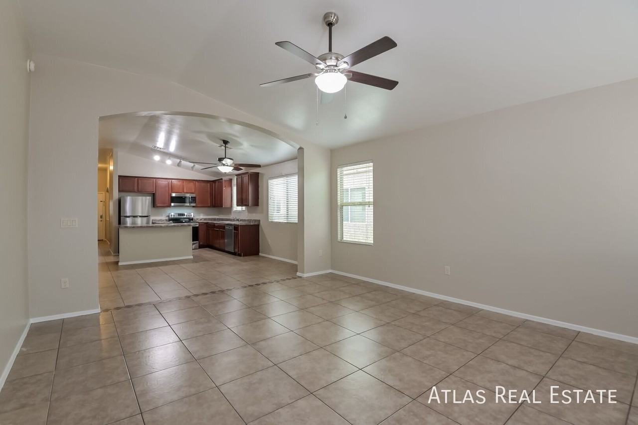 6655 S Blue Wing Dr - Photo 4 of 21