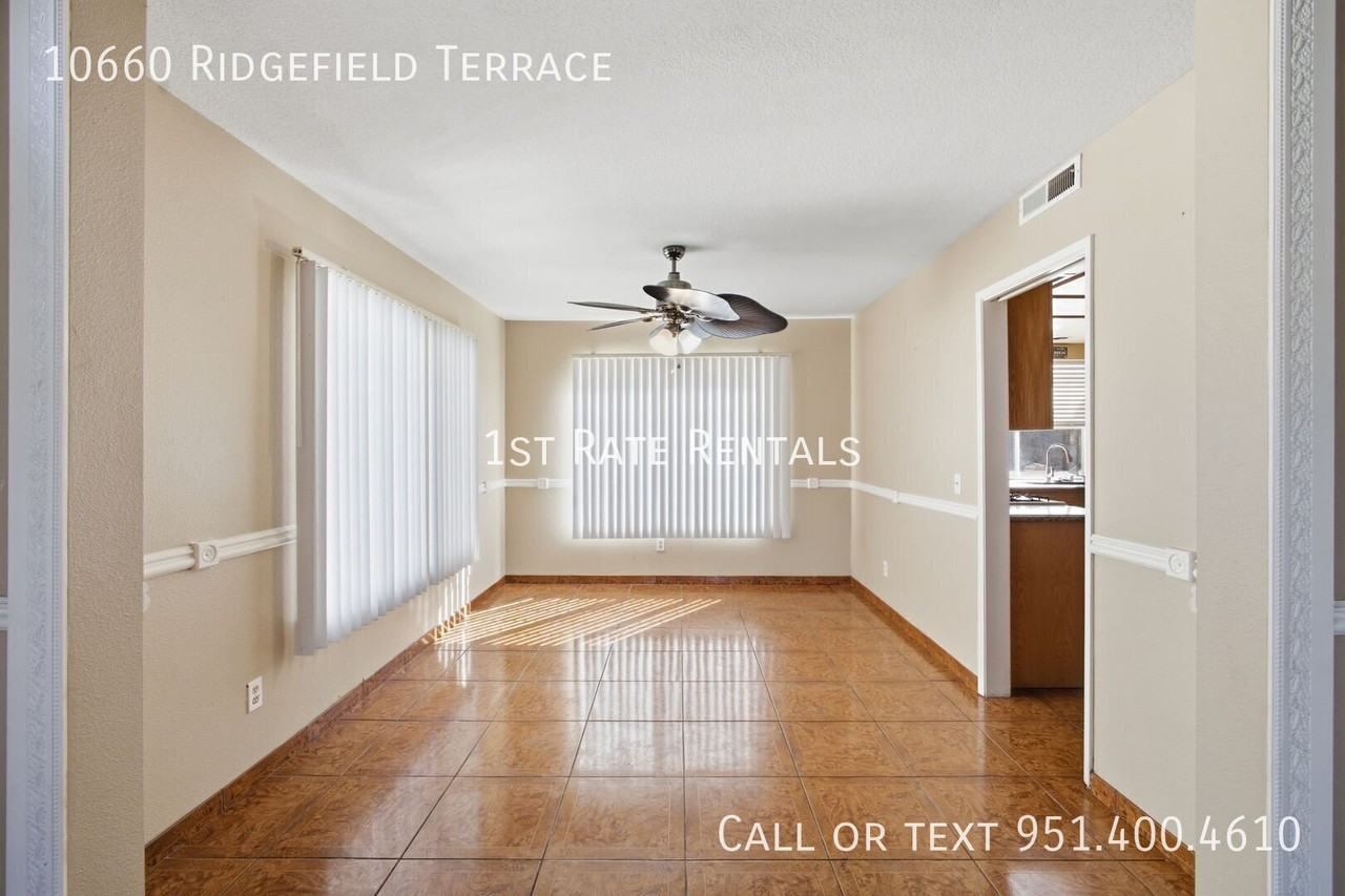 10660 Ridgefield Ter - Photo 3 of 15