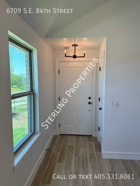 6709 Se 84th St - Photo 3 of 34