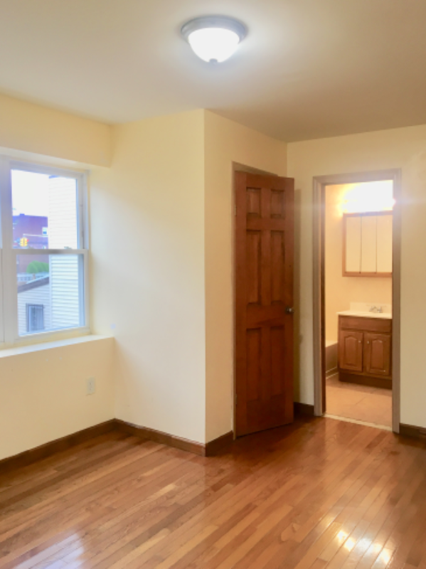1016 E 82nd St #2 - Photo 7 of 9