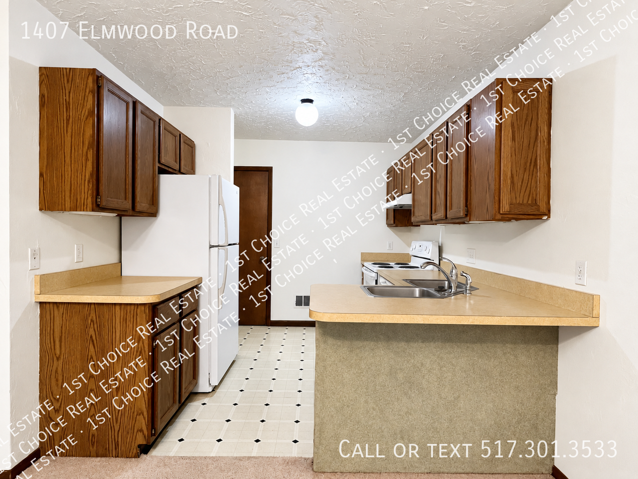 1407 Elmwood Rd - Photo 4 of 11