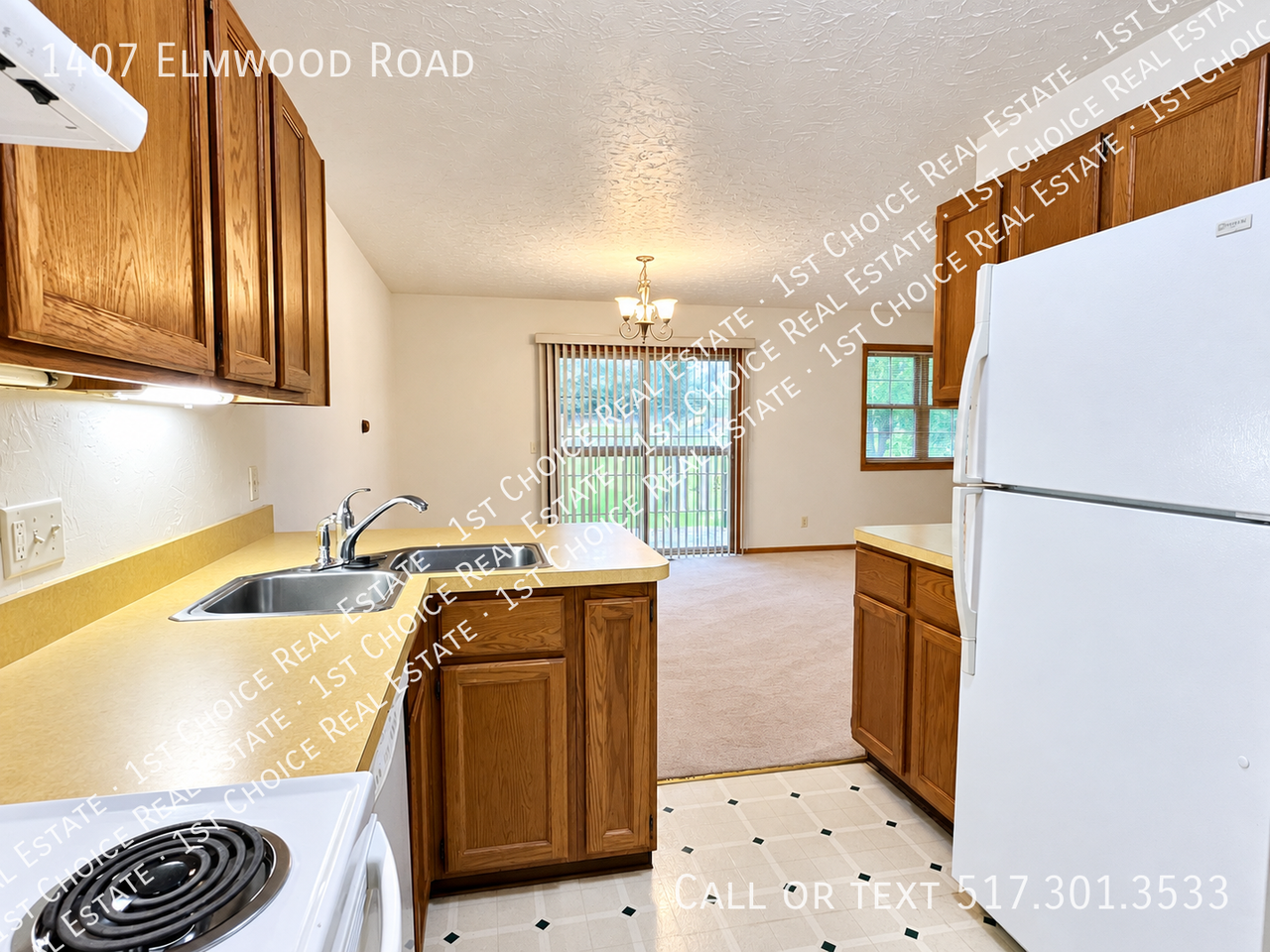 1407 Elmwood Rd - Photo 5 of 11