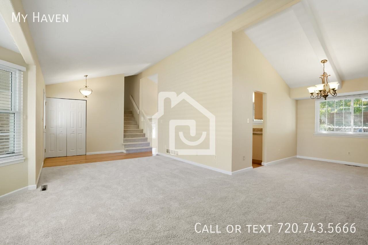 7795 S Poplar Way - Photo 3 of 36
