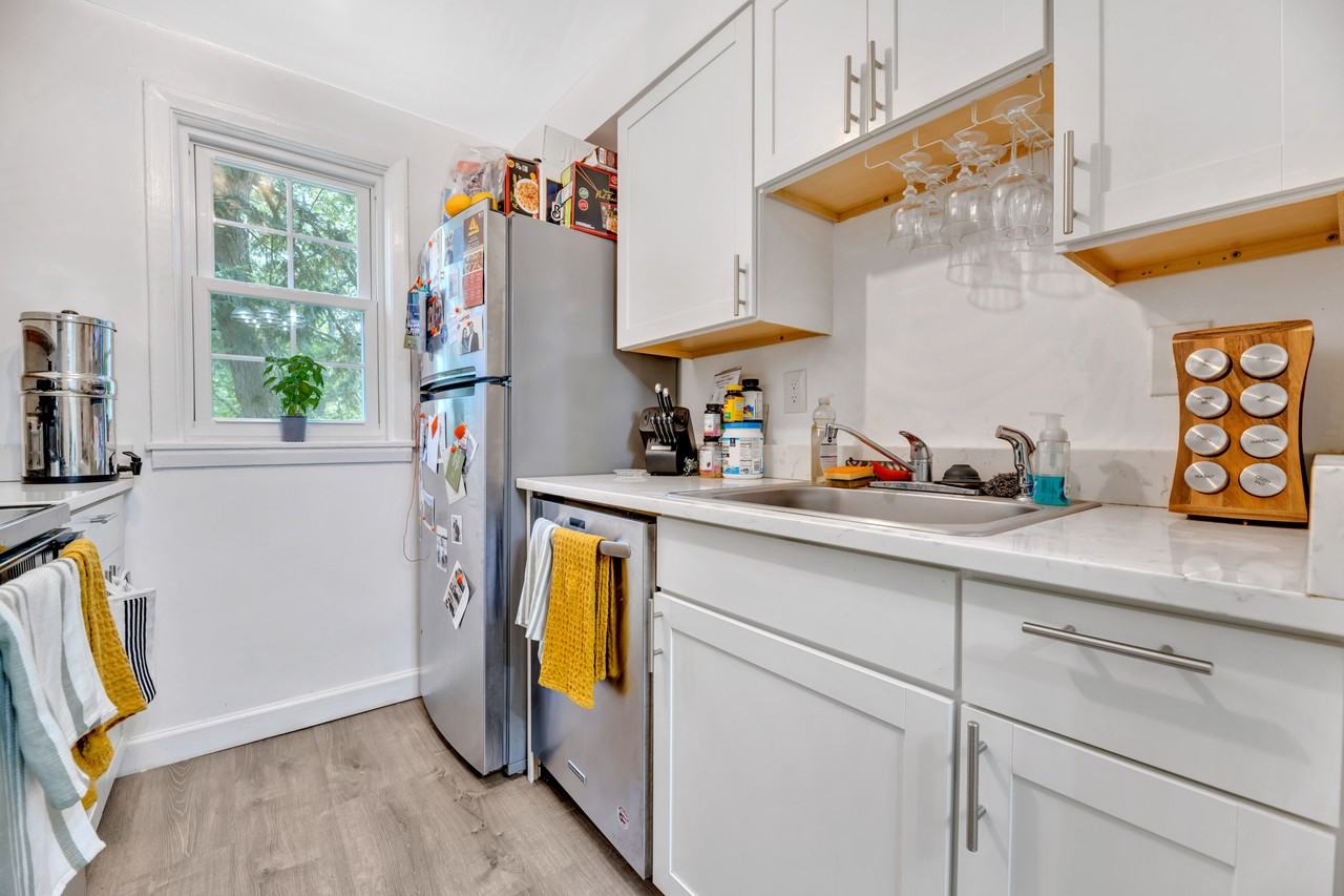 806 S Arlington Mill Dr #201 - Photo 6 of 11